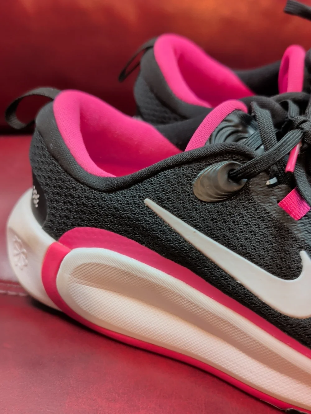 Nike Infinity Flow Comfront Athletic Shoes Girl's Size 5.5